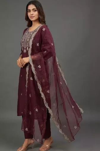 workwear women embroidered kurta with trousers with dupatta