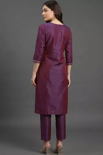 everyday workwear women embroidered kurta with trousers with dupatta