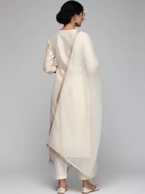 workwear women embroidered kurta with trousers with dupatta 2