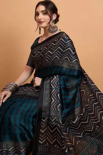 teal women embellished ajrak block print saree