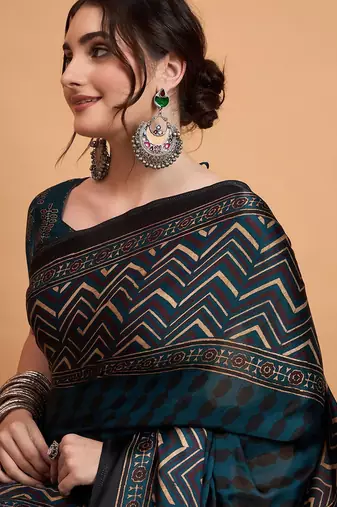 teal women embellished ajrak block print saree
