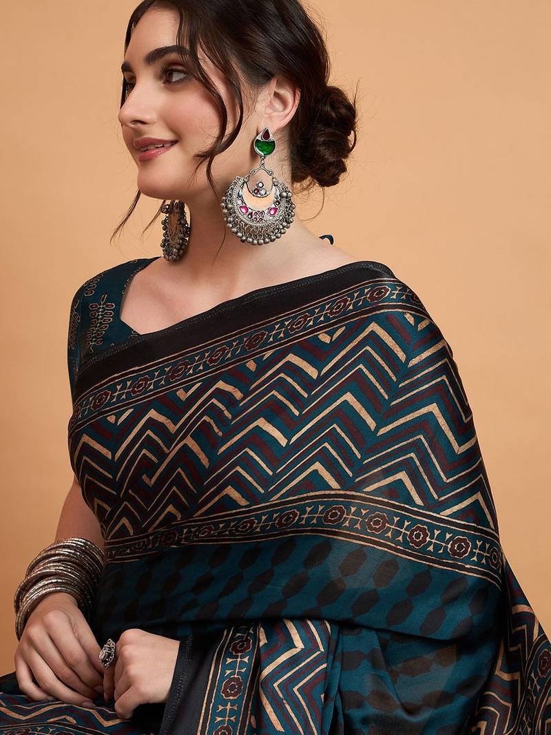 teal women embellished ajrak block print saree