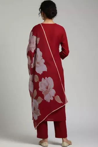 everyday workwear women kurta with trousers with dupatta