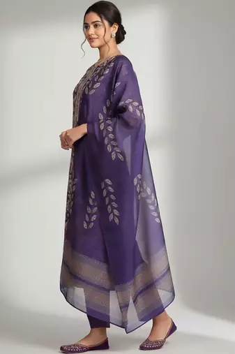 structured women printed kurta with trousers with dupatta