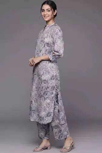 tailored women printed kurta with trousers