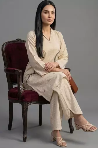 structured women kurta with palazzos