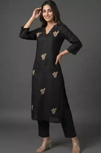 formal women summer kurta set