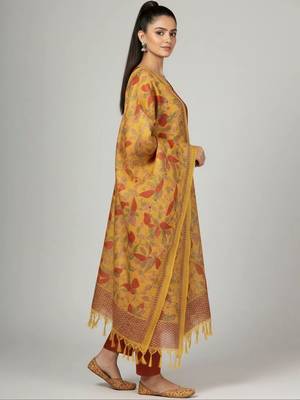smart women kurta with trousers with dupatta 4
