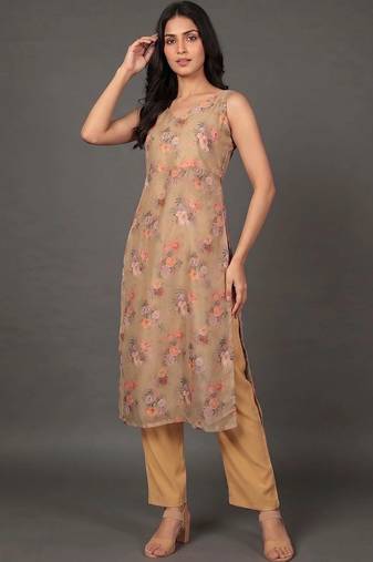 smart women printed kurta with trousers