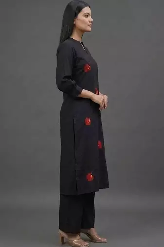 everyday workwear women embroidered kurta with palazzos