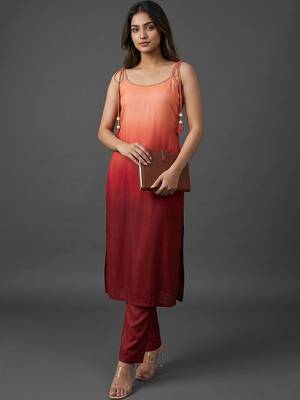 structured women dyed kurta with trousers 1
