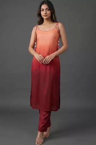 structured women dyed kurta with trousers