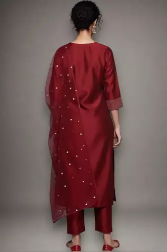 everyday workwear women embroidered kurta with trousers with dupatta