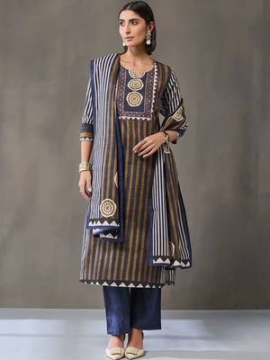 formal women printed kurta with palazzos with dupatta 2