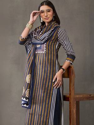 formal women printed kurta with palazzos with dupatta 7