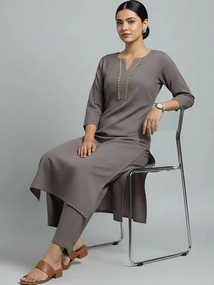 tailored women kurta with trousers 2