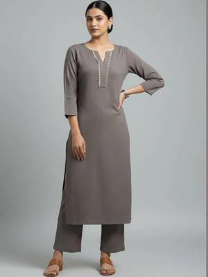 tailored women kurta with trousers 4