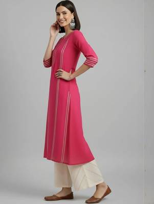 women striped regular cotton kurta with palazzos 4