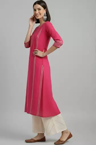 women striped regular cotton kurta with palazzos