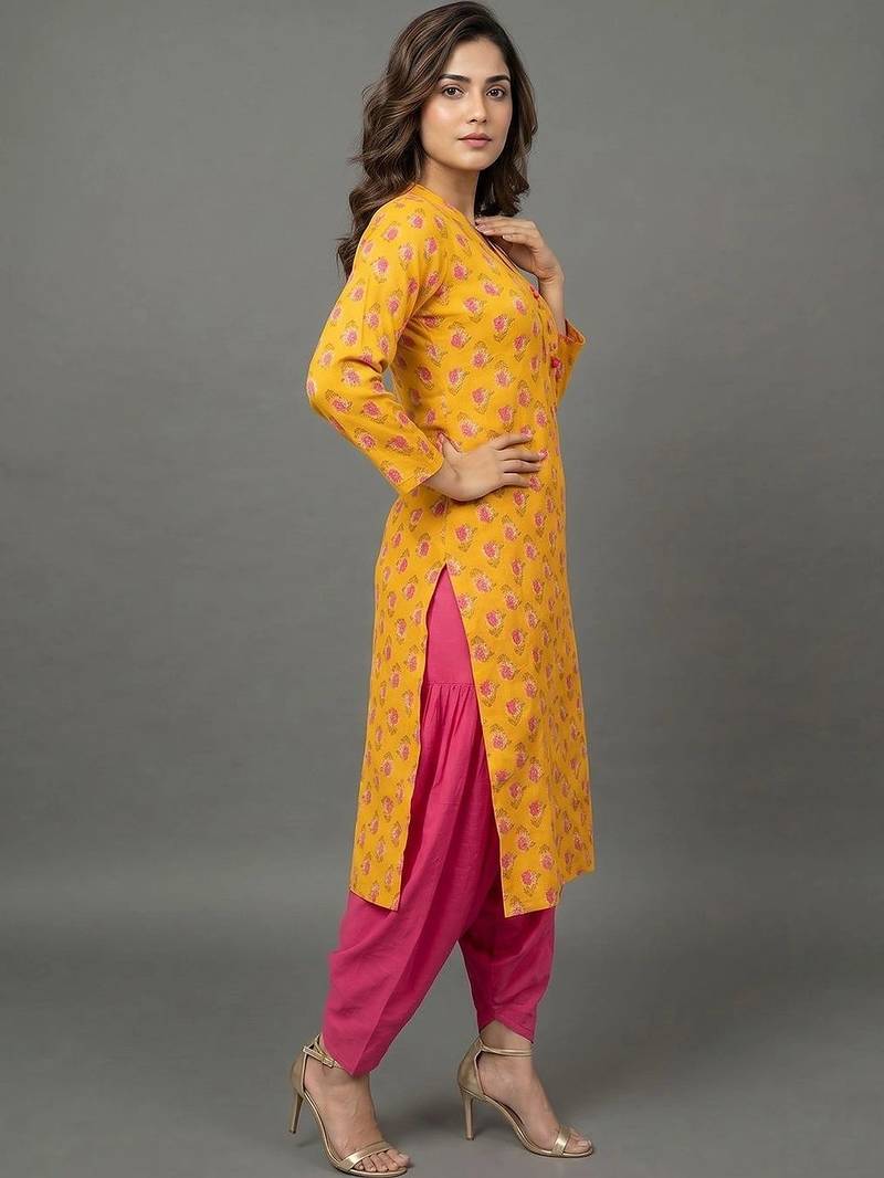 smart womens latest kurta set