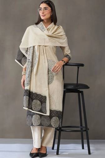 structured women printed kurta with trousers with dupatta