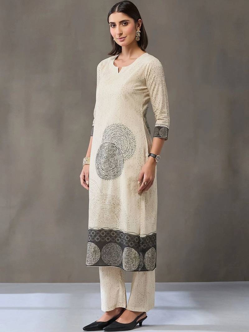 structured women printed kurta with trousers with dupatta