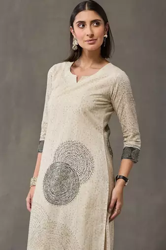 structured women printed kurta with trousers with dupatta