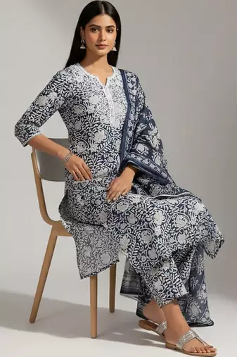 workwear women printed kurta with trousers with dupatta