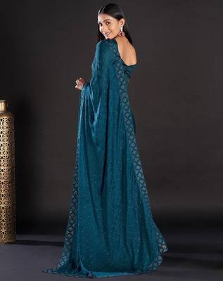teal teal & gold-toned embellished satin saree 3