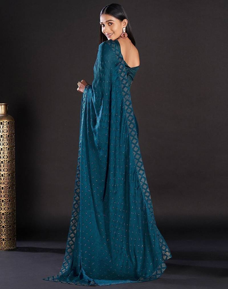 teal teal & gold-toned embellished satin saree