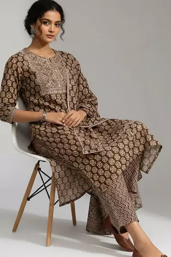 tailored women printed kurta with trousers with dupatta