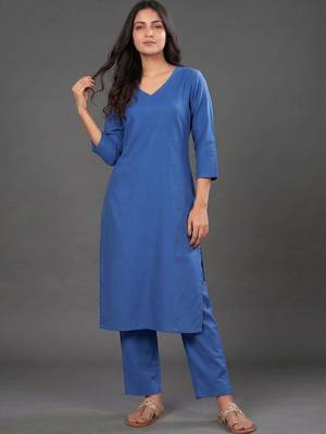 structured women kurta with trousers with dupatta 5