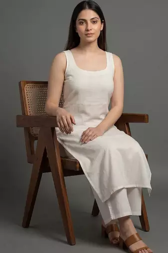 tailored women kurta with palazzos