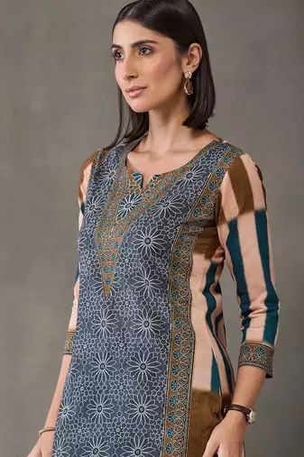 smart women printed kurta with trousers with dupatta