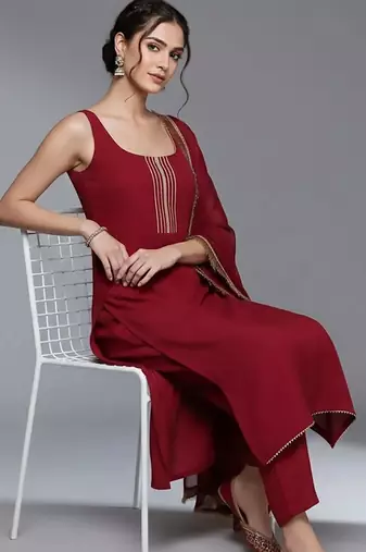 everyday workwear women kurta with trousers with dupatta