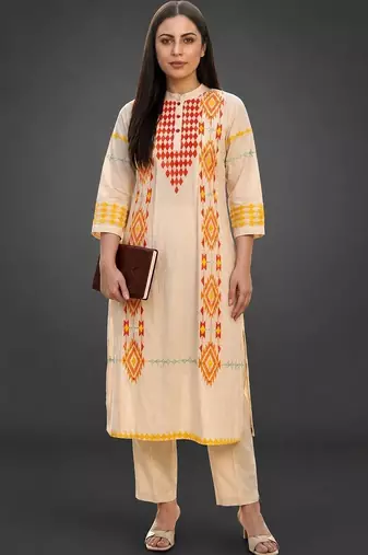 tailored women printed kurta with trousers