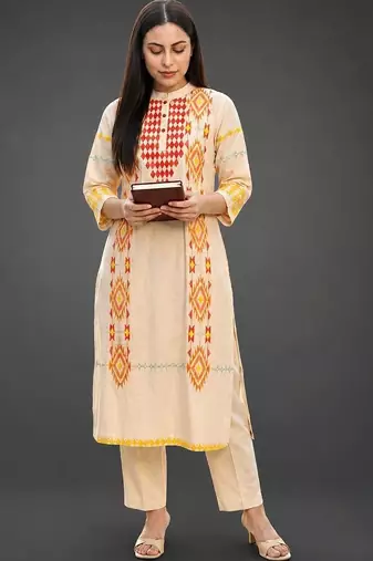 tailored women printed kurta with trousers