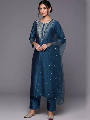 tailored women embroidered kurta with trousers with dupatta 1