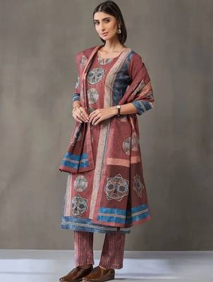 formal women printed kurta with palazzos with dupatta 7