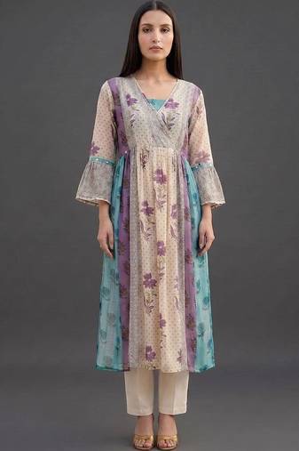 structured women printed kurta with trousers