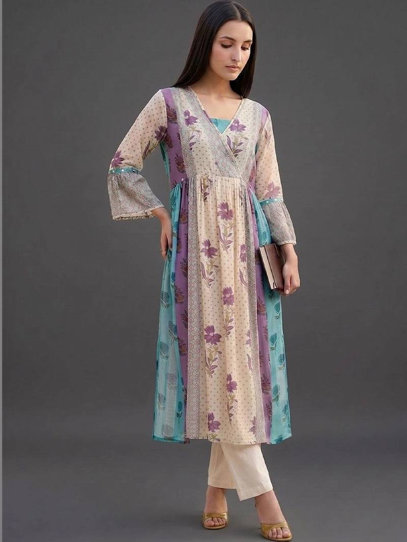 structured women printed kurta with trousers