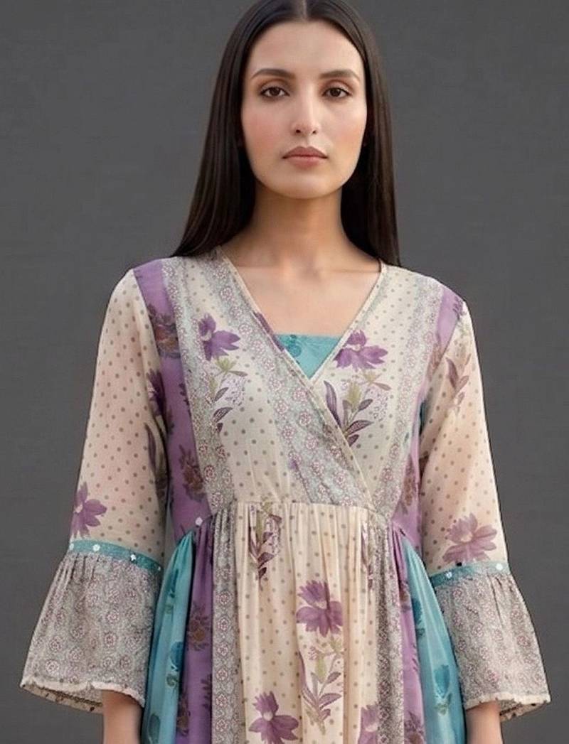 structured women printed kurta with trousers