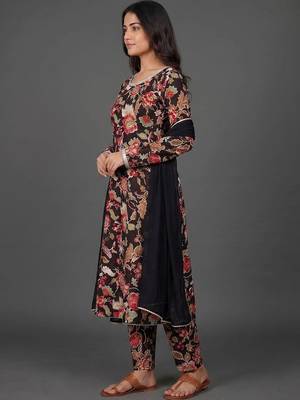 workwear women printed kurta with trousers with dupatta 2