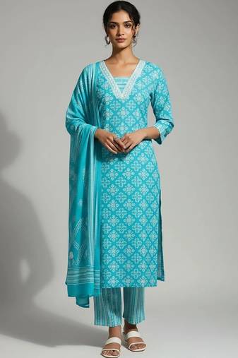 structured women printed kurta with palazzos with dupatta