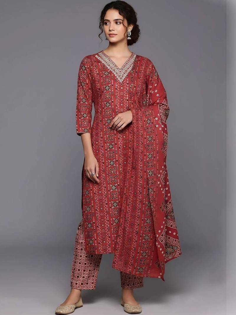 workwear women printed kurta with trousers with dupatta