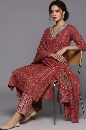 workwear women printed kurta with trousers with dupatta