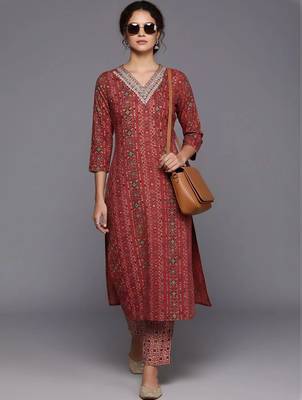workwear women printed kurta with trousers with dupatta 5