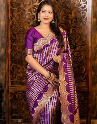 Purple woven design zari banarasi saree 3