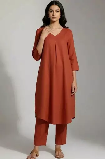 tailored women kurta with trousers