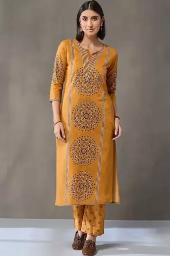 everyday workwear women printed kurta with trousers with dupatta